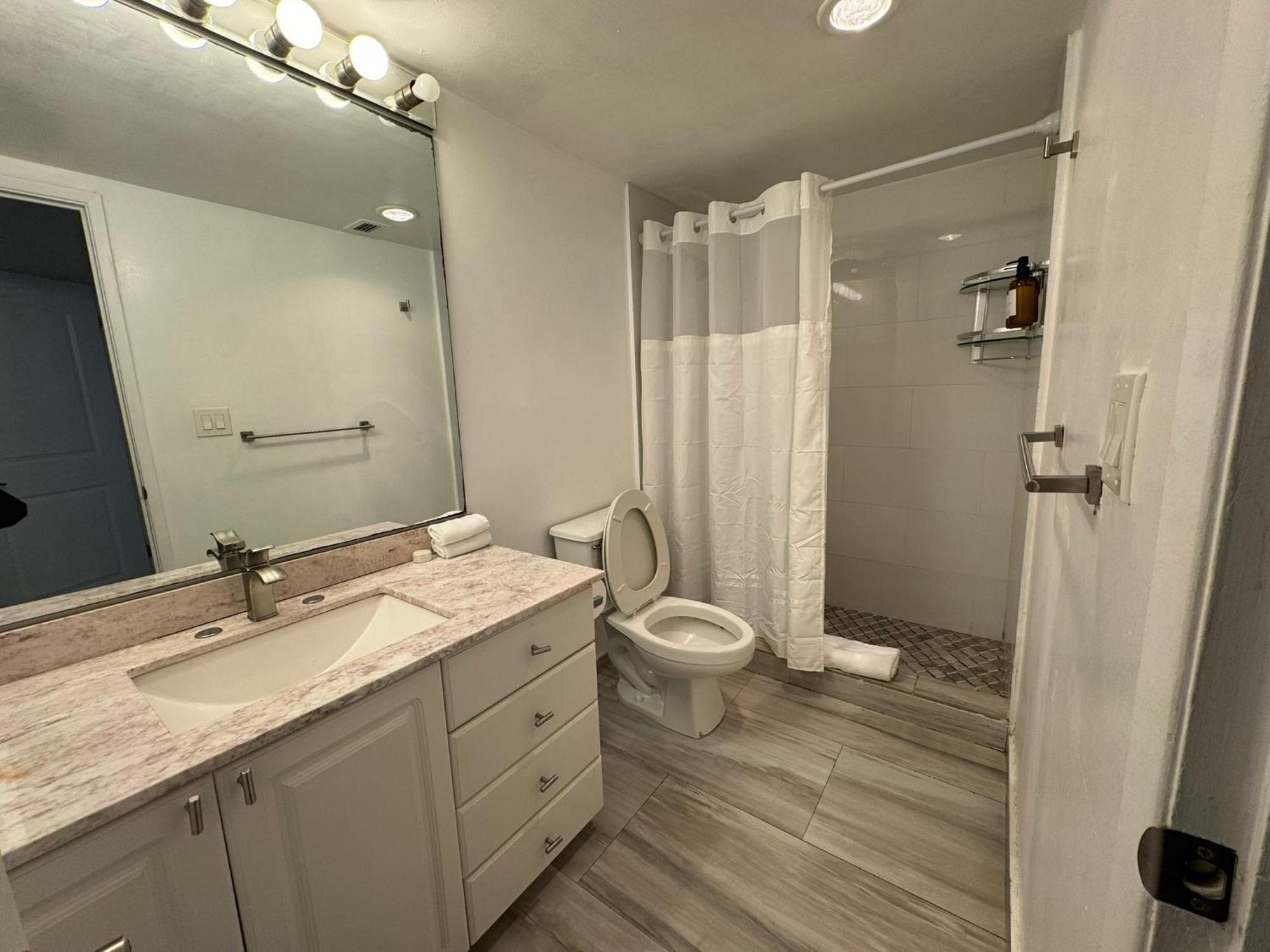 Sunny Isles Beach Spacious Apartment Exterior photo